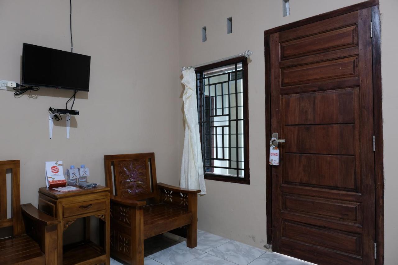 Oyo 1851 Homestay Joss Tanjungbinga Exterior foto