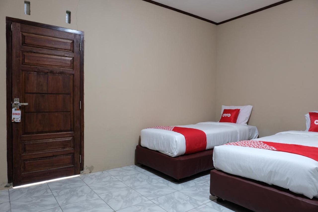 Oyo 1851 Homestay Joss Tanjungbinga Exterior foto